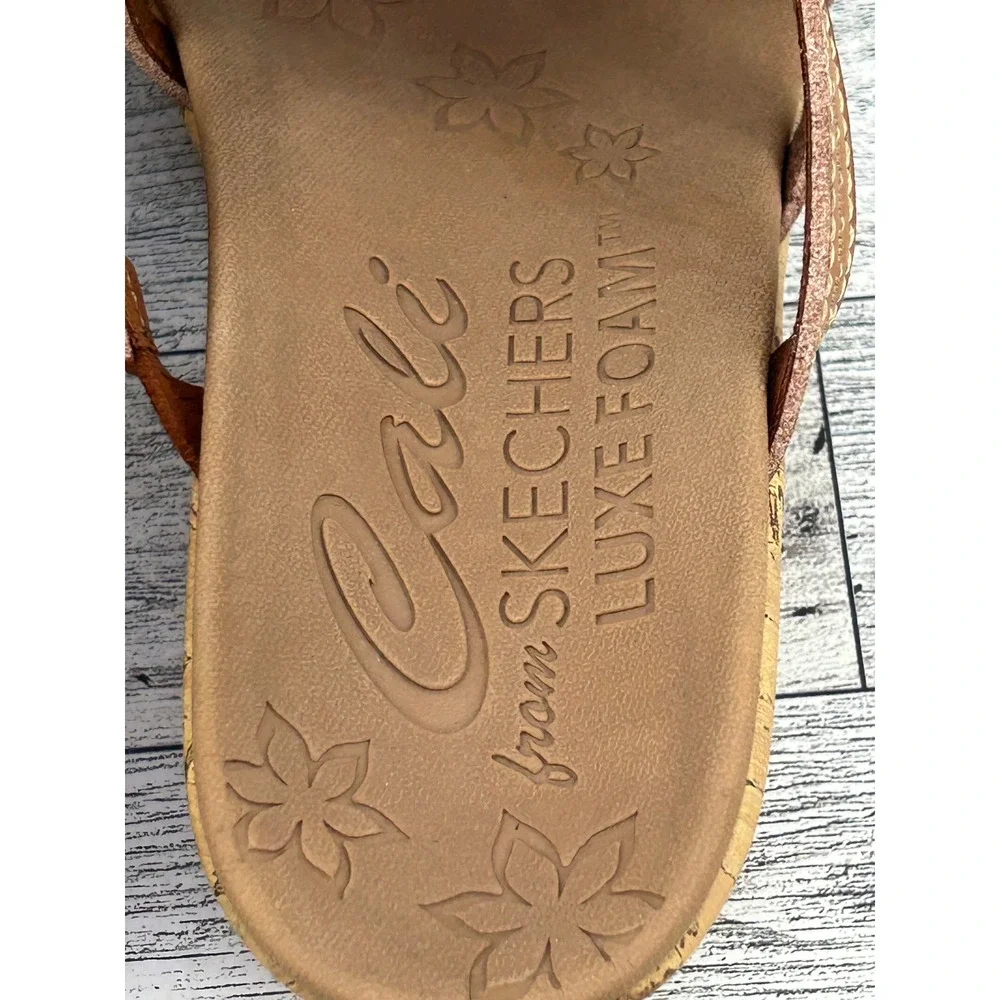 Skechers cali from